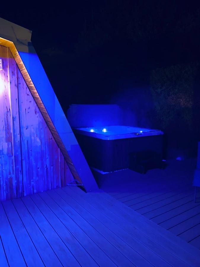 Au-Doux-Altic Chalet Romantique Avec Jacuzzi Et Sauna Métabief Exteriör bild