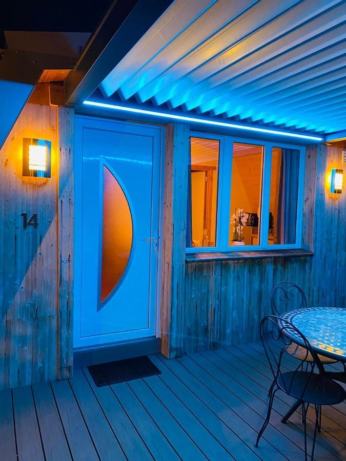 Au-Doux-Altic Chalet Romantique Avec Jacuzzi Et Sauna Métabief Exteriör bild